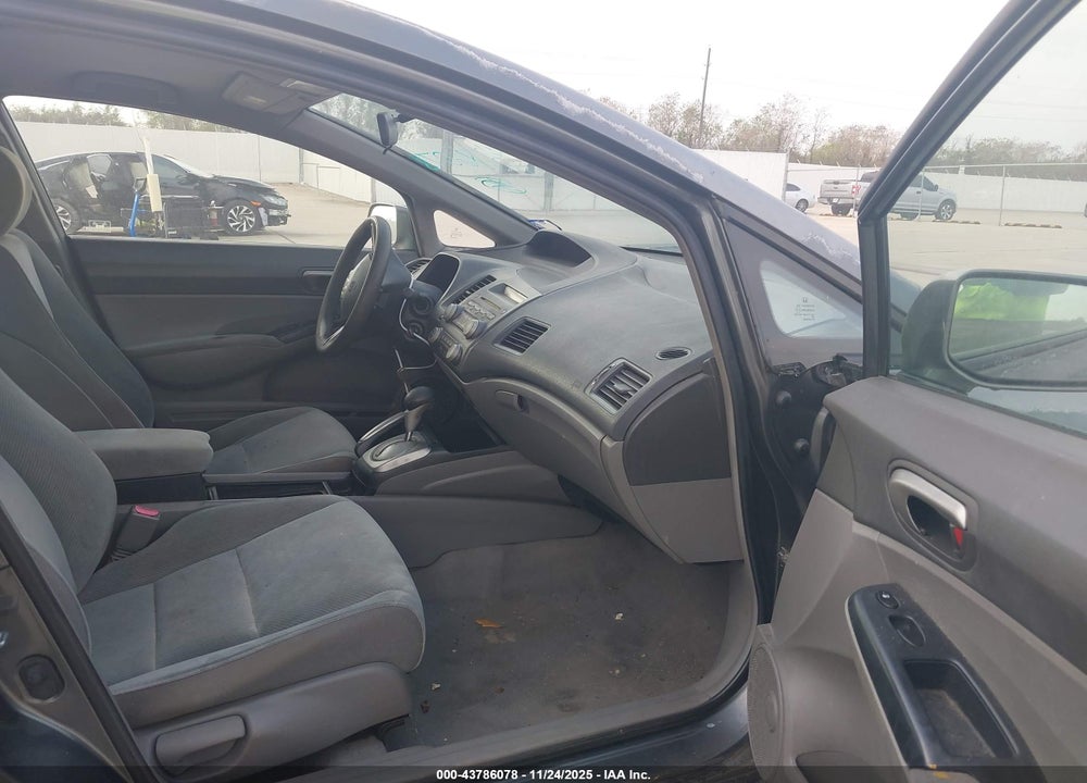 2009 HONDA CIVIC LX VIN: 2HGFA16579H531352