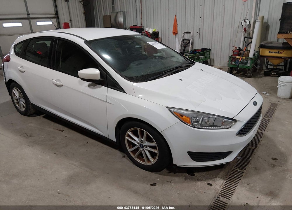 2018 FORD FOCUS SE VIN: 1FADP3K21JL203644