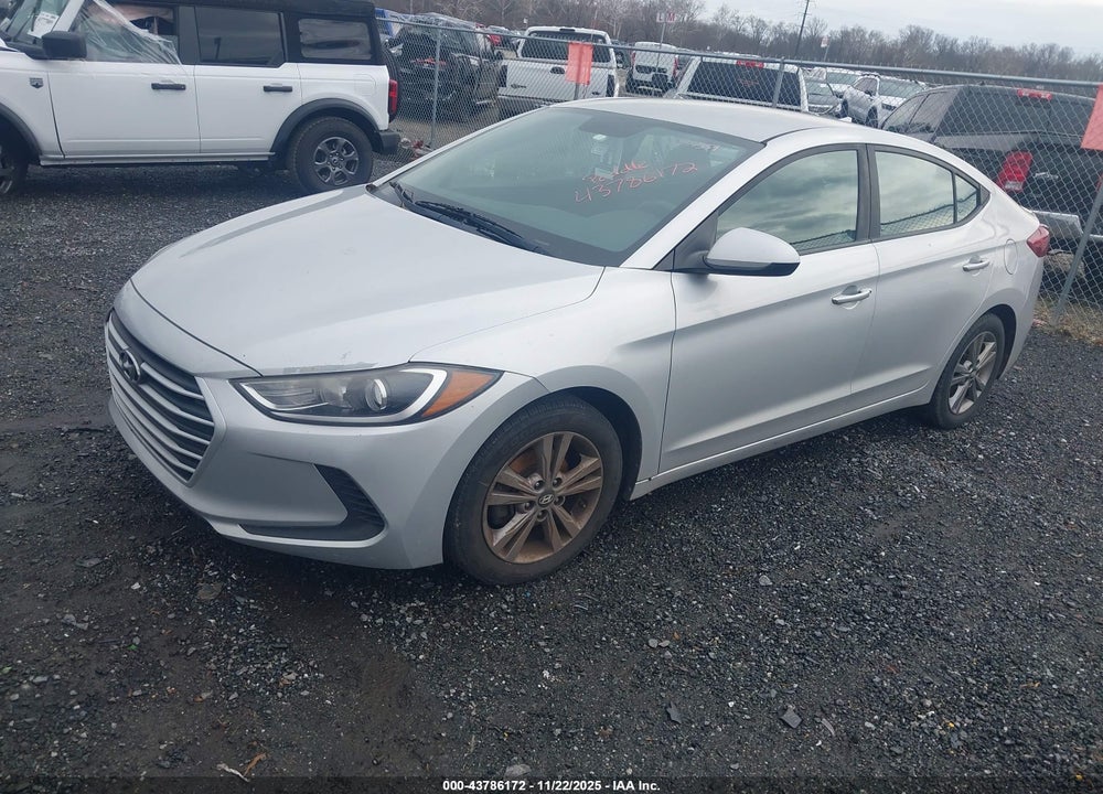 2018 HYUNDAI ELANTRA SEL VIN: KMHD84LF8JU610638