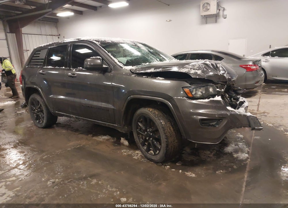 2018 JEEP GRAND CHEROKEE ALTITUDE 4X4 VIN: 1C4RJFAG6JC487031