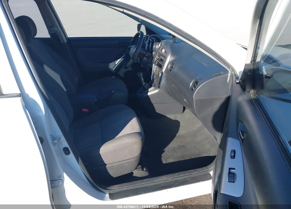 2007 TOYOTA MATRIX VIN: 2T1KR32E47C646019