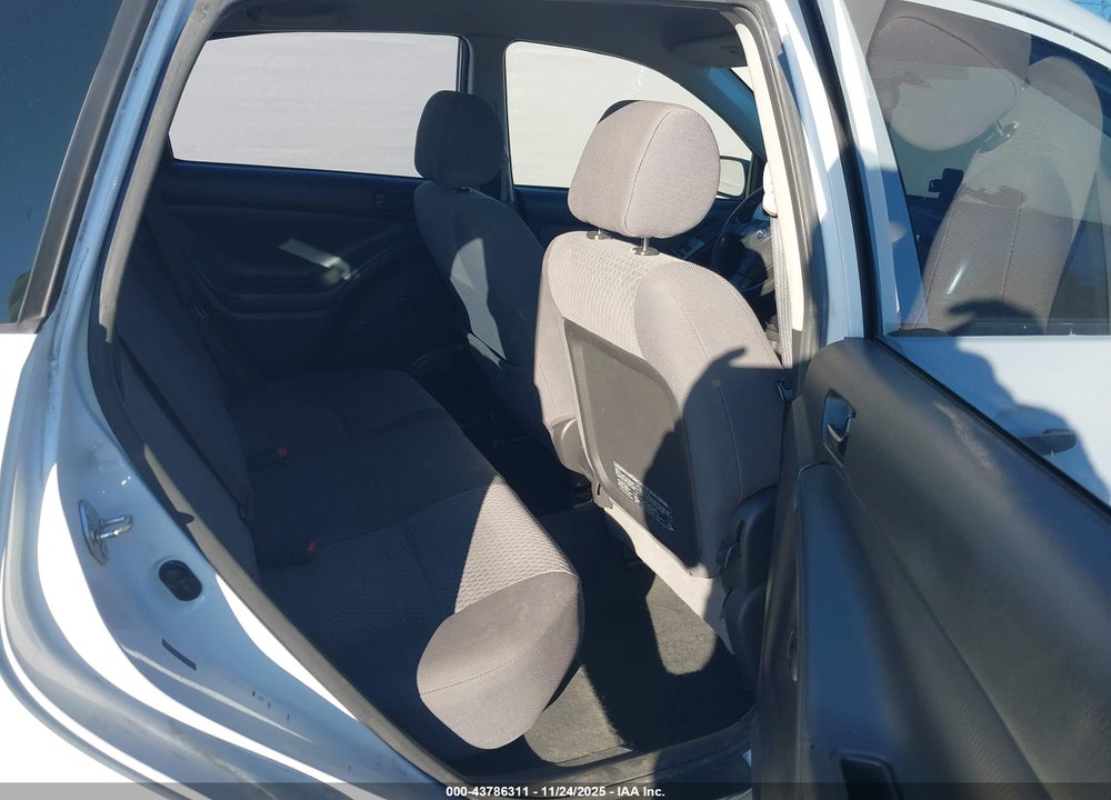 2007 TOYOTA MATRIX VIN: 2T1KR32E47C646019