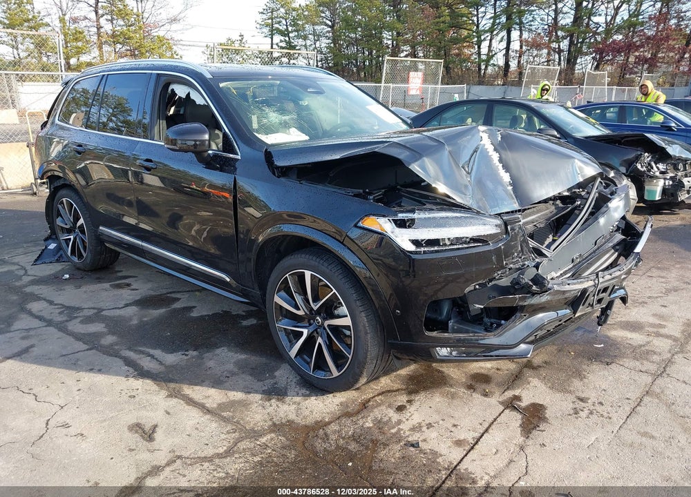 2024 VOLVO XC90 B6 ULTIMATE BRIGHT THEME 7-SEATER VIN: YV4062PF0R1202426