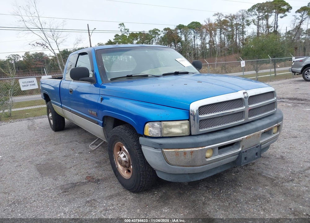 2000 DODGE RAM 2500 ST VIN: 3B7KC2362YG140005