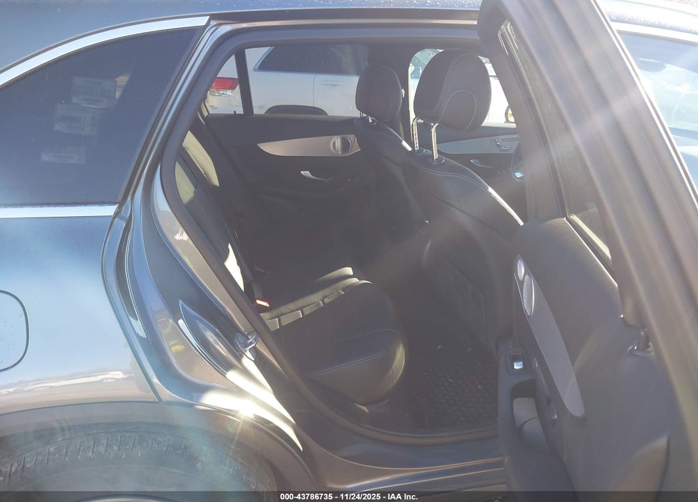 2019 MERCEDES-BENZ GLC 300 4MATIC VIN: WDC0G4KB7KF569309