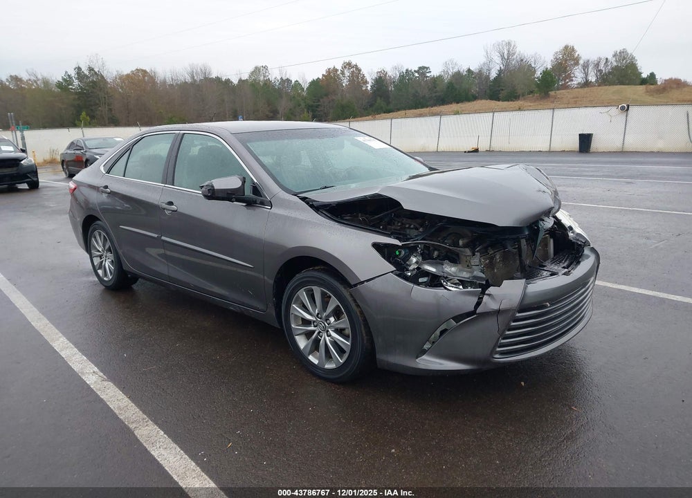 2016 TOYOTA CAMRY XLE VIN: 4T4BF1FK8GR564957