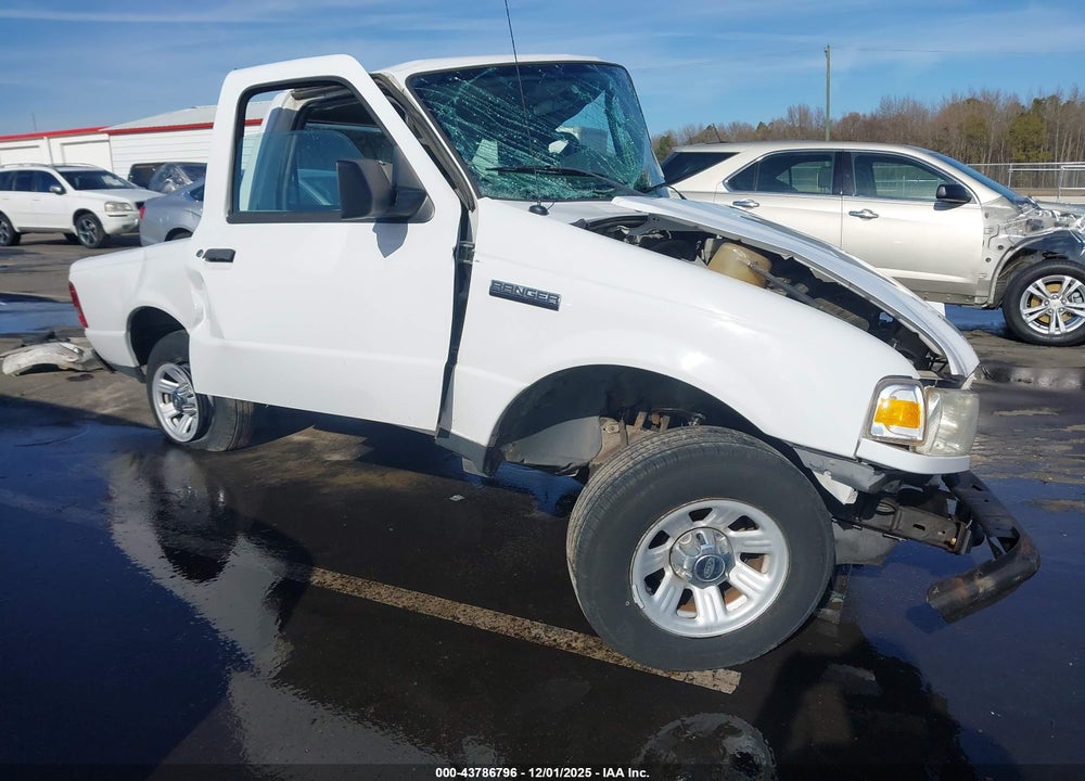 2011 FORD RANGER XL VIN: 1FTKR1AD8BPA96380