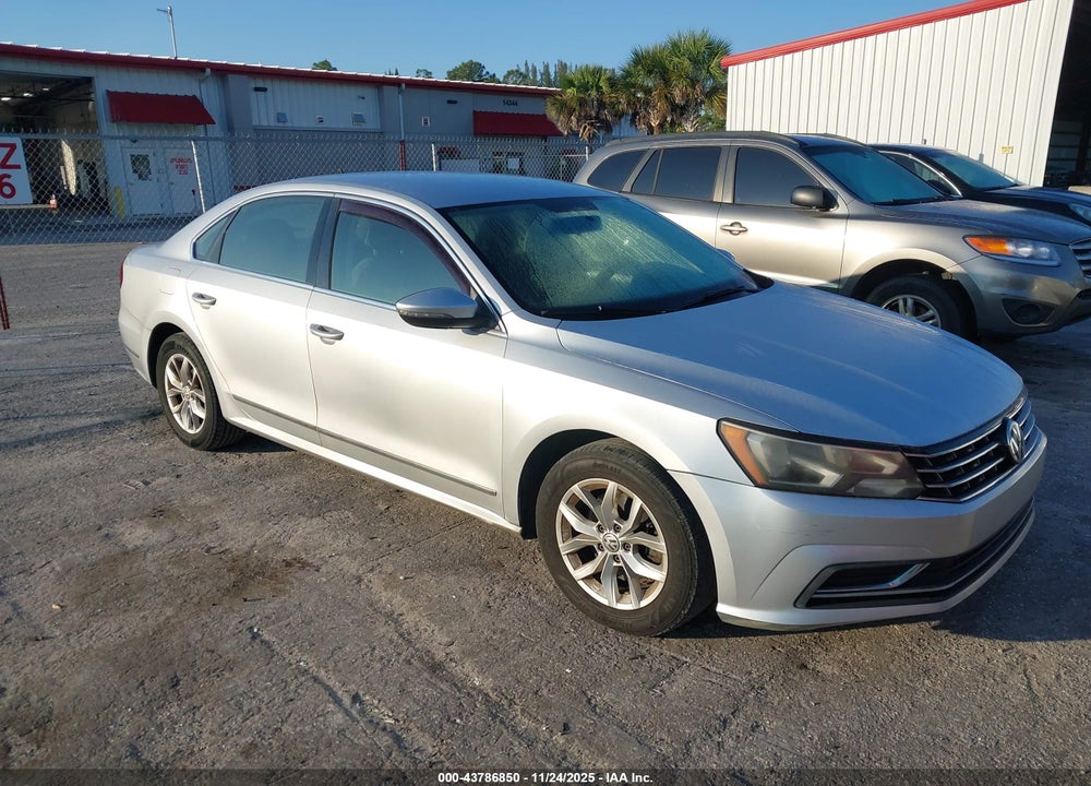 2017 VOLKSWAGEN PASSAT 1.8T S VIN: 1VWAT7A38HC079423