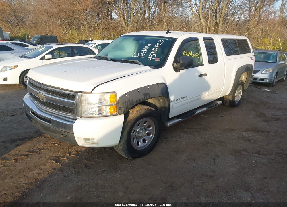 2009 CHEVROLET SILVERADO 1500 LT VIN: 1GCEK29J19Z221767
