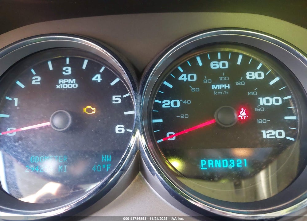 2009 CHEVROLET SILVERADO 1500 LT VIN: 1GCEK29J19Z221767