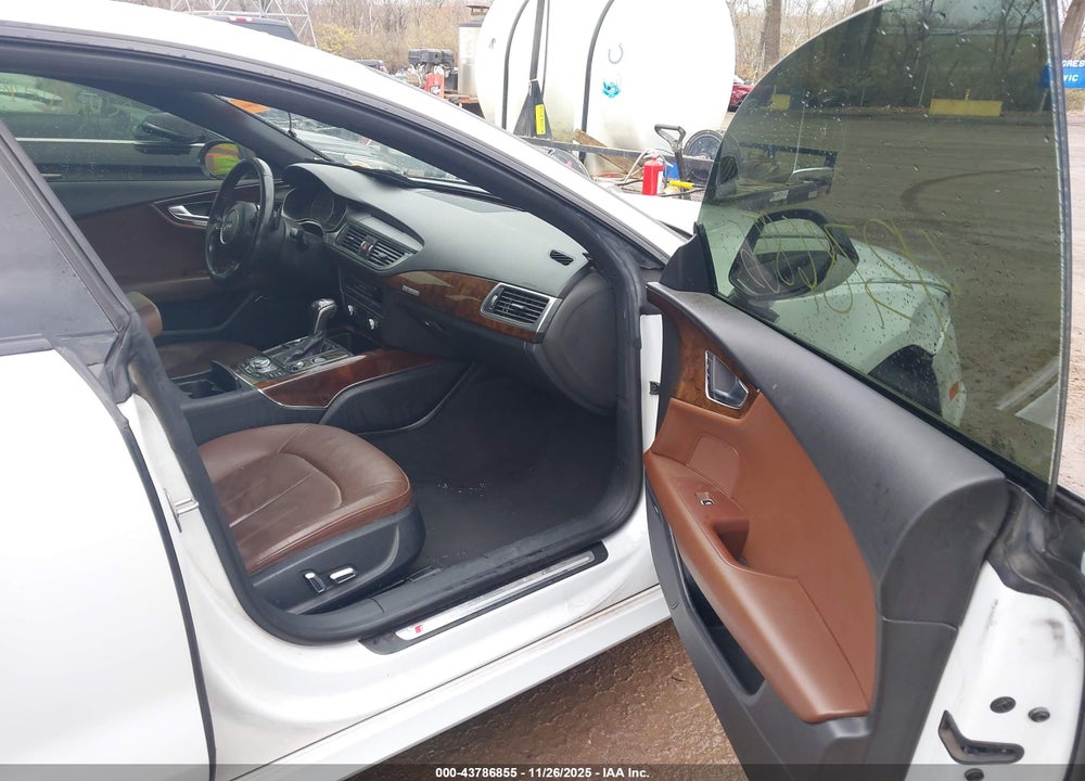 2016 AUDI A7 3.0T PREMIUM PLUS VIN: WAUWGAFC6GN038100