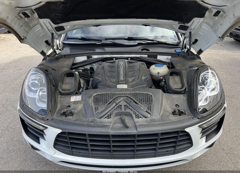 2016 PORSCHE MACAN S VIN: WP1AB2A53GLB42337