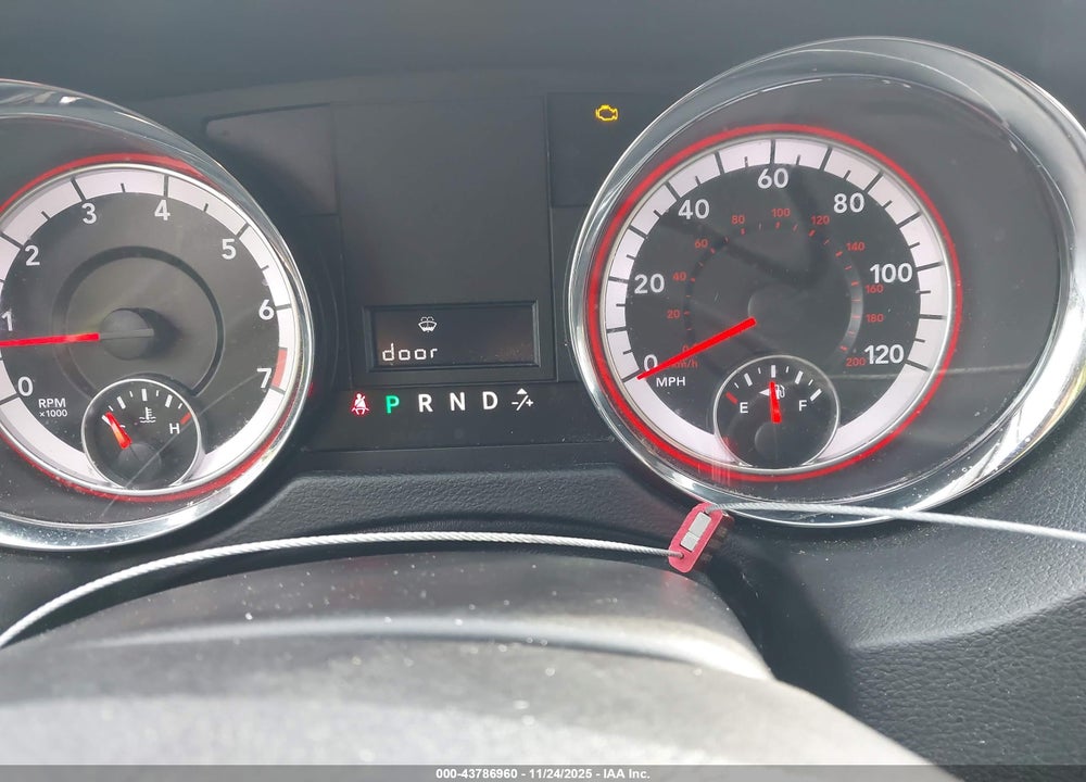 2020 DODGE GRAND CARAVAN SXT VIN: 2C4RDGCG0LR173976