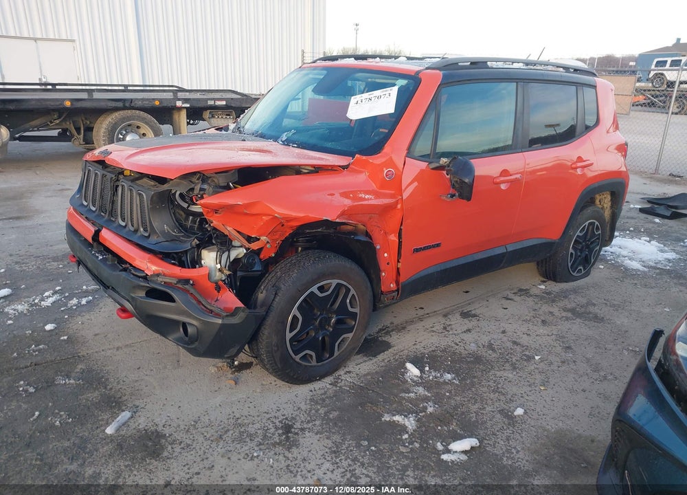 2015 JEEP RENEGADE TRAILHAWK VIN: ZACCJBCT3FPB93579