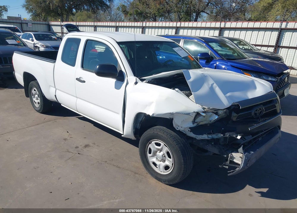 2015 TOYOTA TACOMA VIN: 5TFTX4CN7FX065032