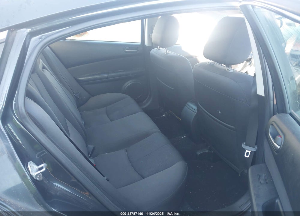 2013 MAZDA 6 I SPORT VIN: 1YVHZ8BH5D5M10208
