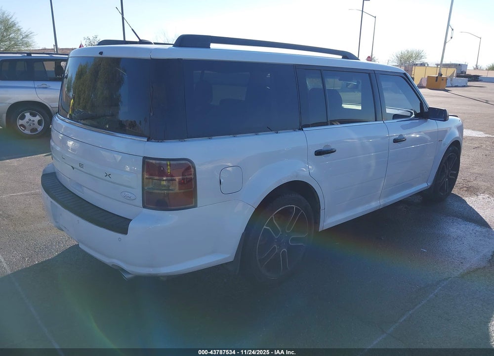 2014 FORD FLEX SEL VIN: 2FMGK5C85EBD35568