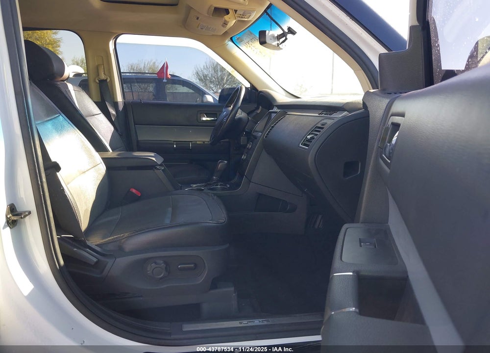2014 FORD FLEX SEL VIN: 2FMGK5C85EBD35568