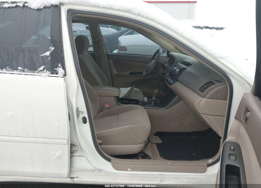 2005 TOYOTA CAMRY LE/XLE/SE VIN: 4T1BE32K65U006956