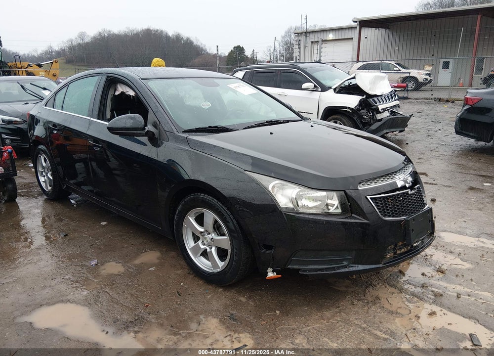 2014 CHEVROLET CRUZE 1LT AUTO VIN: 1G1PC5SBXE7192293