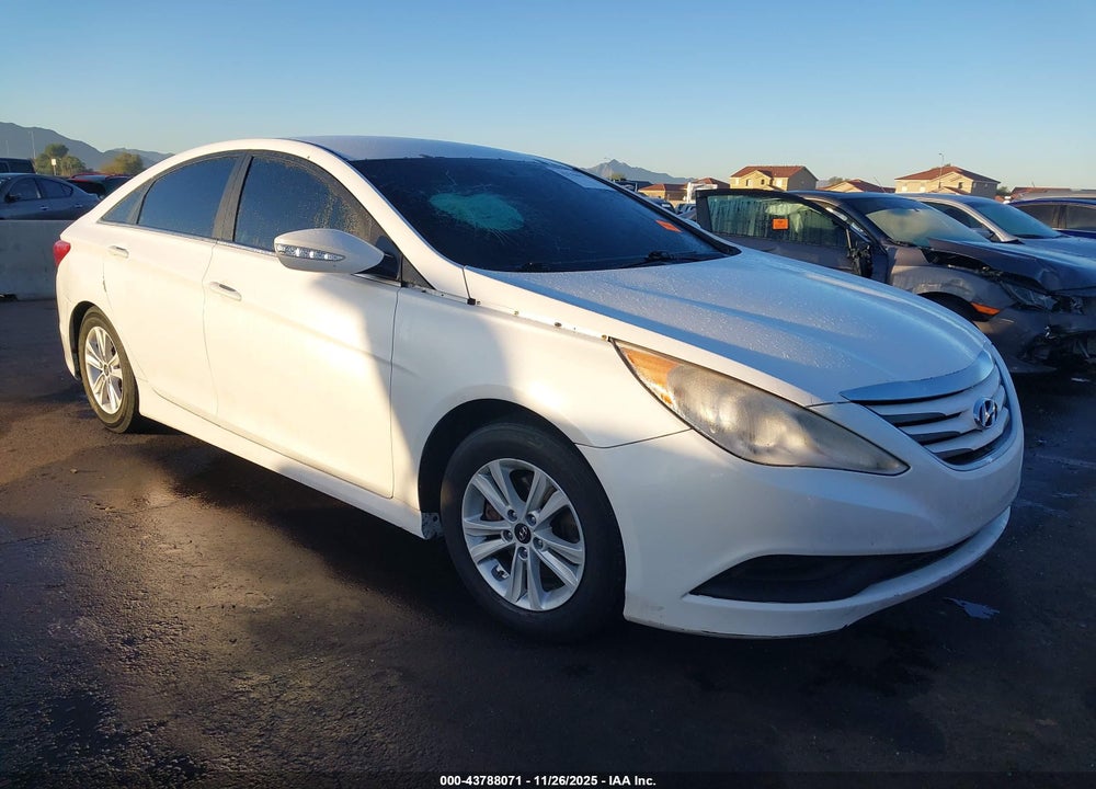 2014 HYUNDAI SONATA GLS VIN: 5NPEB4AC4EH893459