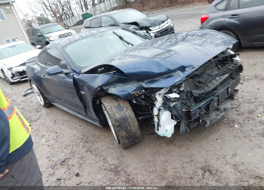 2018 FORD MUSTANG GT VIN: 1FA6P8CF8J5112902