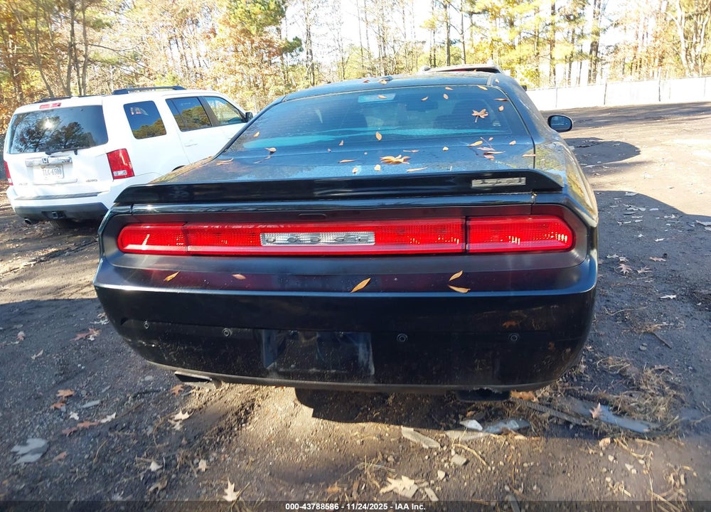 2013 DODGE CHALLENGER SXT PLUS VIN: 2C3CDYAG6DH574104