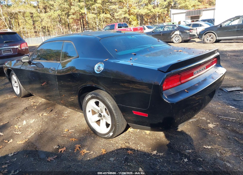 2013 DODGE CHALLENGER SXT PLUS VIN: 2C3CDYAG6DH574104
