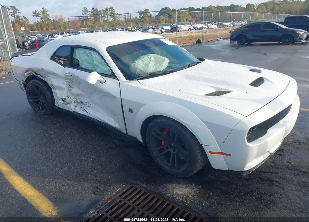 2020 DODGE CHALLENGER R/T SCAT PACK WIDEBODY VIN: 2C3CDZFJ6LH218390