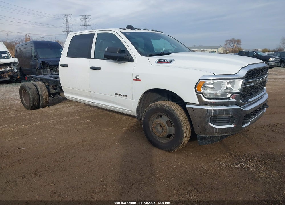 2022 RAM 3500 CHASSIS TRADESMAN/SLT/LAIE/LIMITED VIN: 3C7WRTCL8NG219690