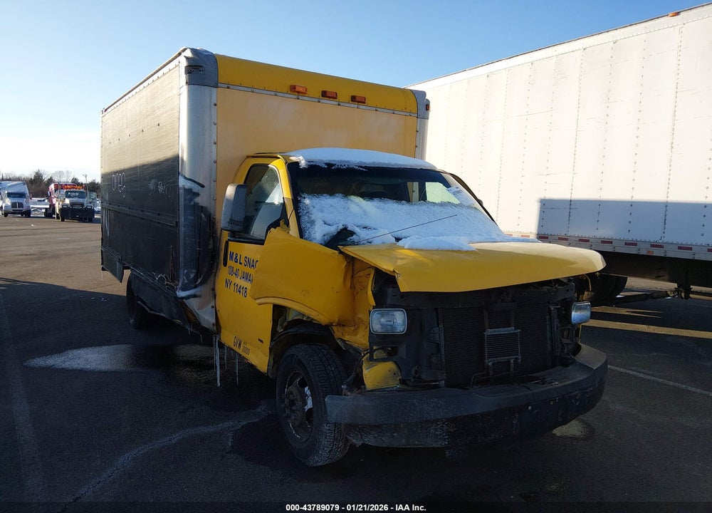 2004 GMC SAVANA CUTAWAY STANDARD W/C7A VIN: 1GDHG31U341904714