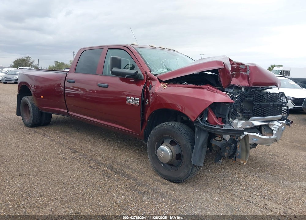 2018 RAM 3500 TRADESMAN  4X2 8' BOX VIN: 3C63RPGL8JG421450