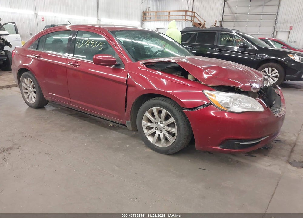 2013 CHRYSLER 200 TOURING VIN: 1C3CCBBG3DN678037