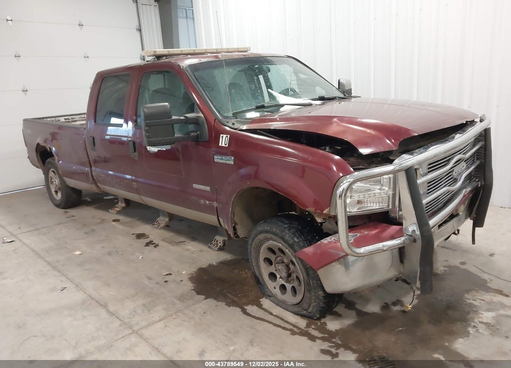 2005 FORD F-350 LARIAT/XL/XLT VIN: 1FTWW31P25EC32812