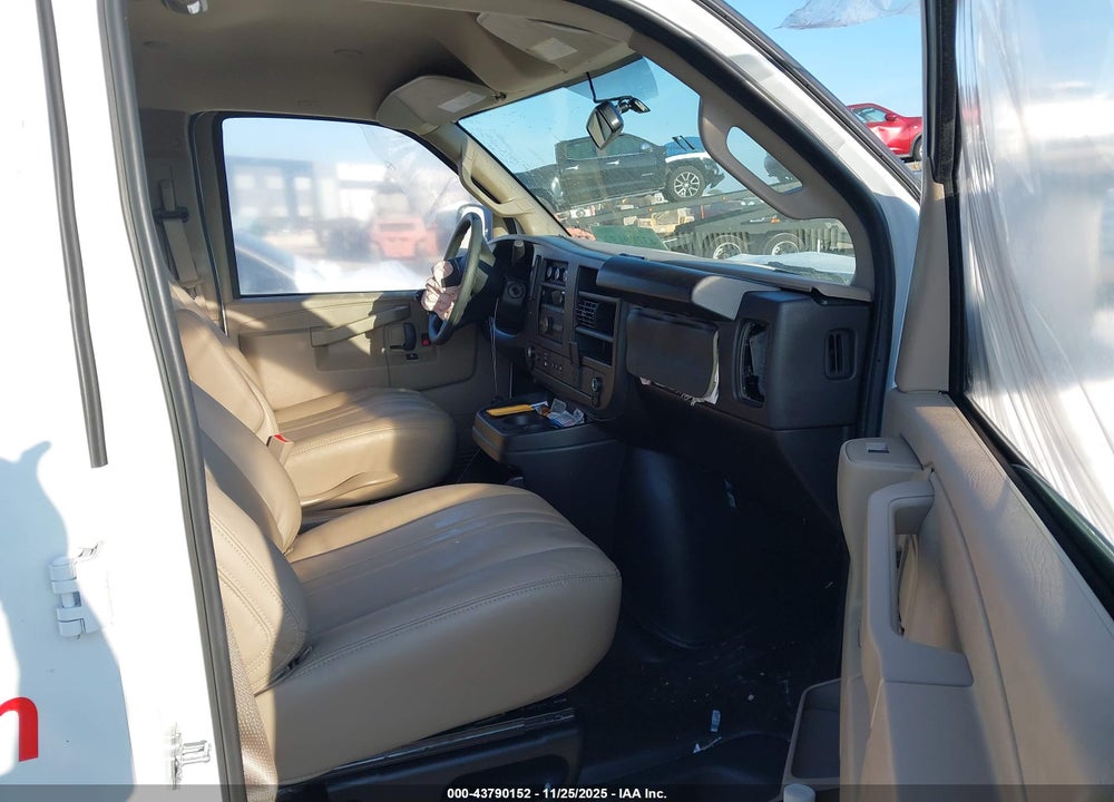 2025 GMC SAVANA CARGO RWD 2500 REGULAR WHEELBASE WORK VAN VIN: 1GTW7AFP3S1258509