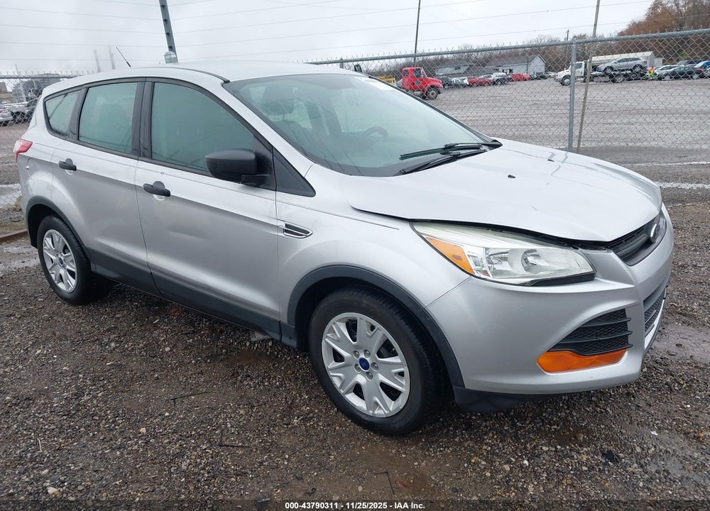 2016 FORD ESCAPE S VIN: 1FMCU0F73GUB43688