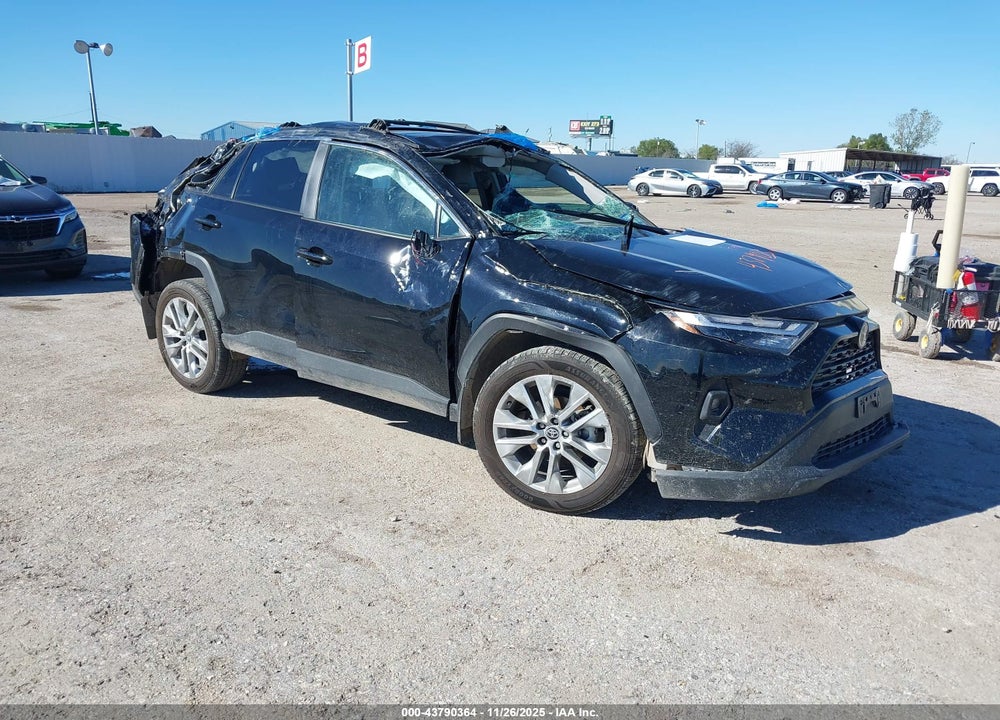 2024 TOYOTA RAV4 XLE PREMIUM VIN: 2T3C1RFV8RW358280