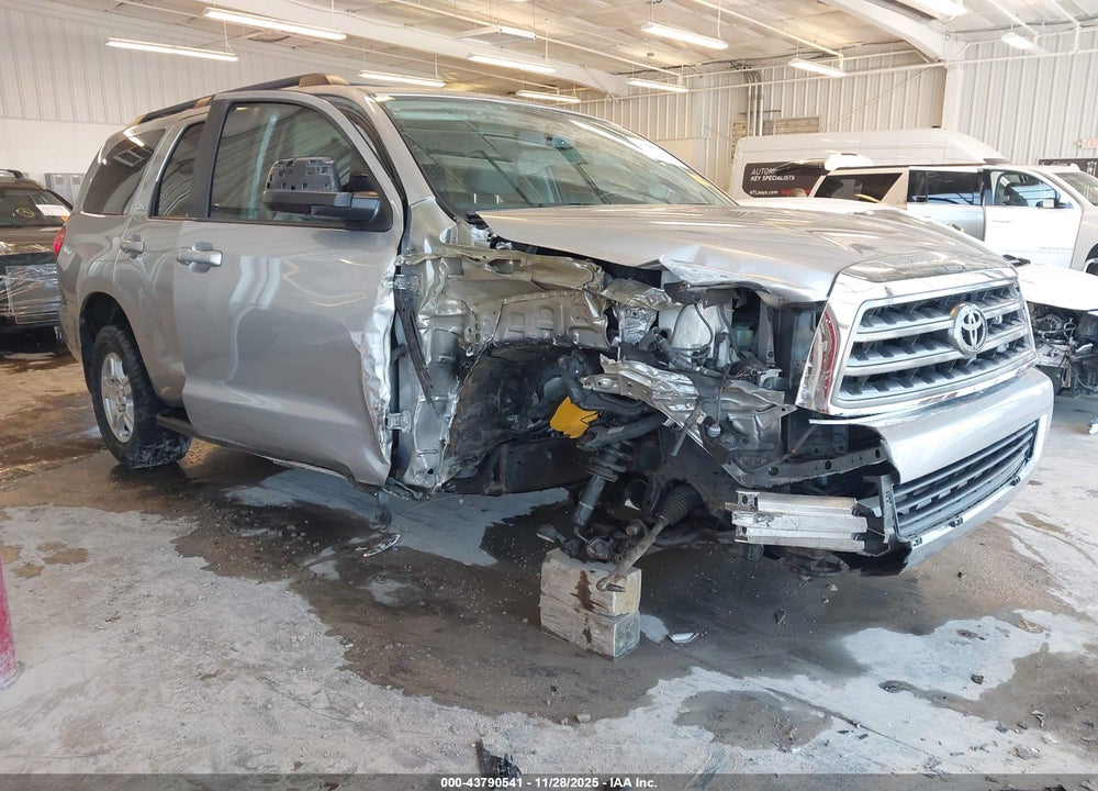 2017 TOYOTA SEQUOIA SR5 VIN: 5TDBW5G18HS149347