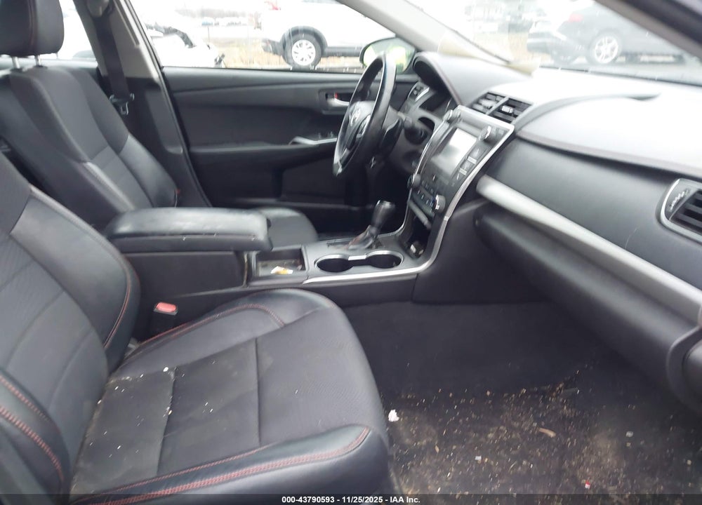 2016 TOYOTA CAMRY SE VIN: 4T1BF1FK1GU221871