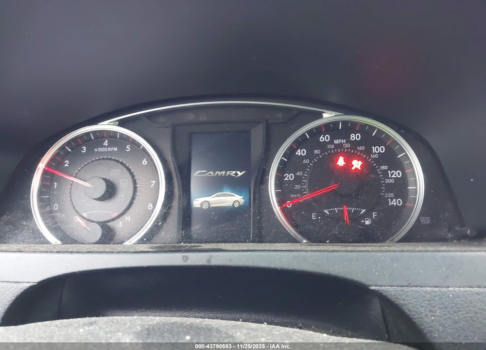 2016 TOYOTA CAMRY SE VIN: 4T1BF1FK1GU221871