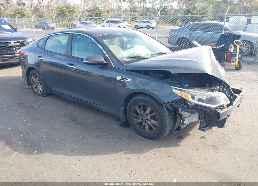 2016 KIA OPTIMA LX VIN: KNAGT4L3XG5085135