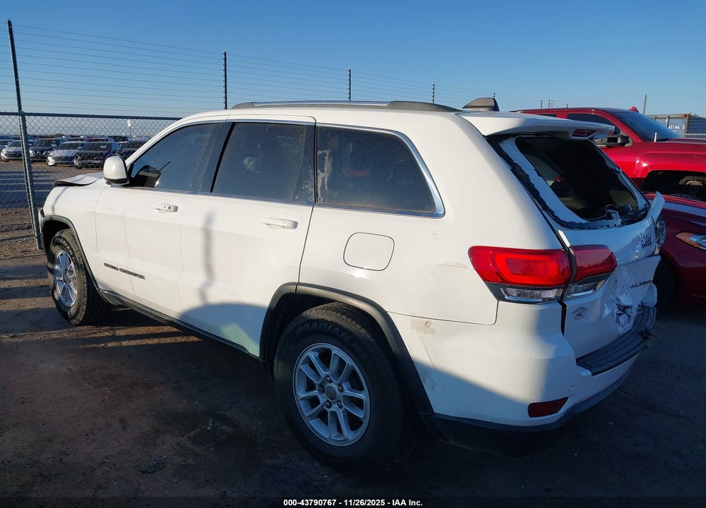 2019 JEEP GRAND CHEROKEE LAREDO E 4X2 VIN: 1C4RJEAG0KC833196