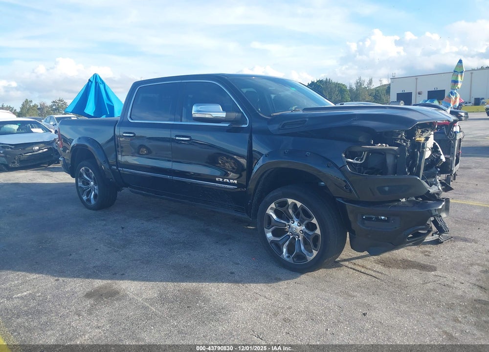 2020 RAM 1500 LIMITED  4X4 5'7 BOX VIN: 1C6SRFHT5LN224959