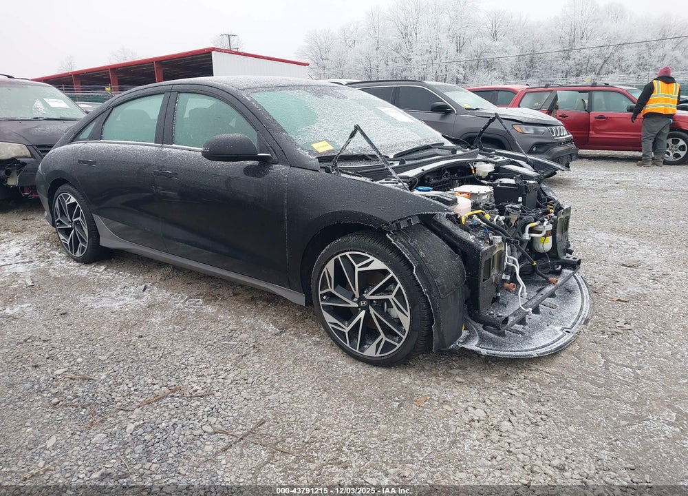 2024 HYUNDAI IONIQ 6 SEL VIN: KMHM34AC2RA078713