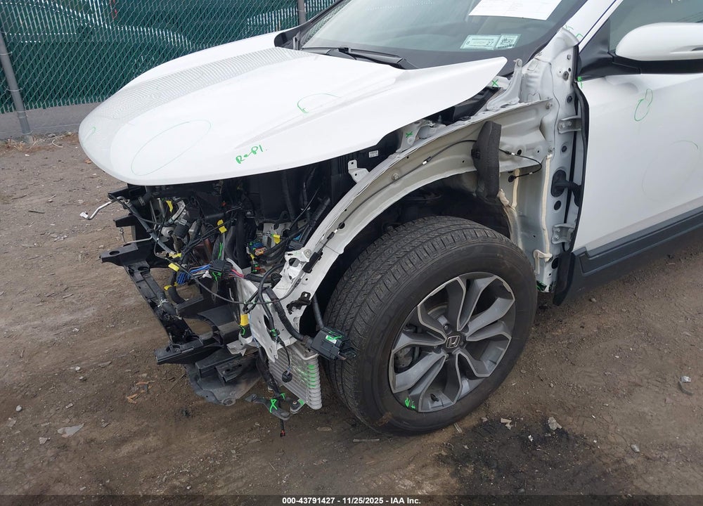 2022 HONDA CR-V HYBRID EX-L VIN: 5J6RT6H80NL050098