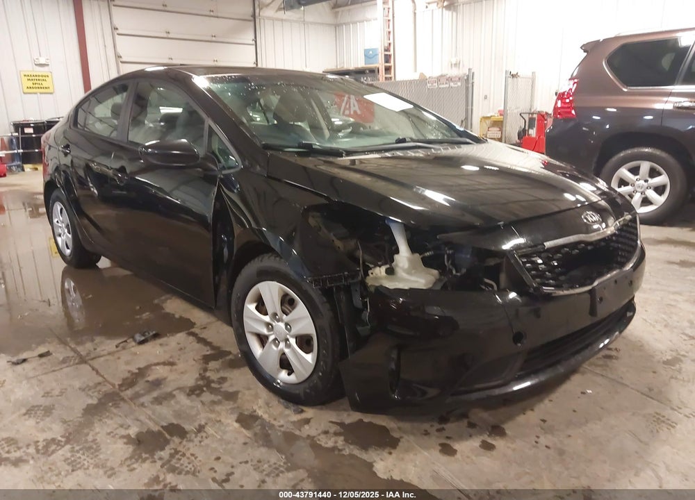 2017 KIA FORTE LX VIN: 3KPFL4A70HE097885