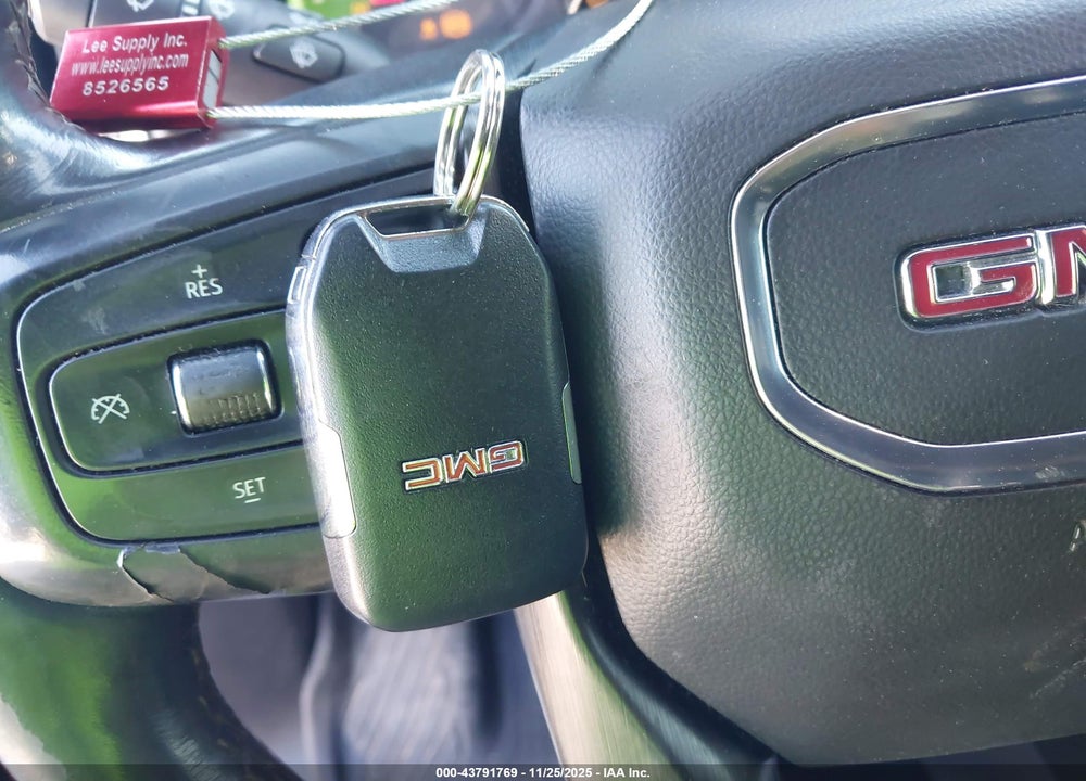 2019 GMC SIERRA 1500 AT4 VIN: 1GTP9EELXKZ130144