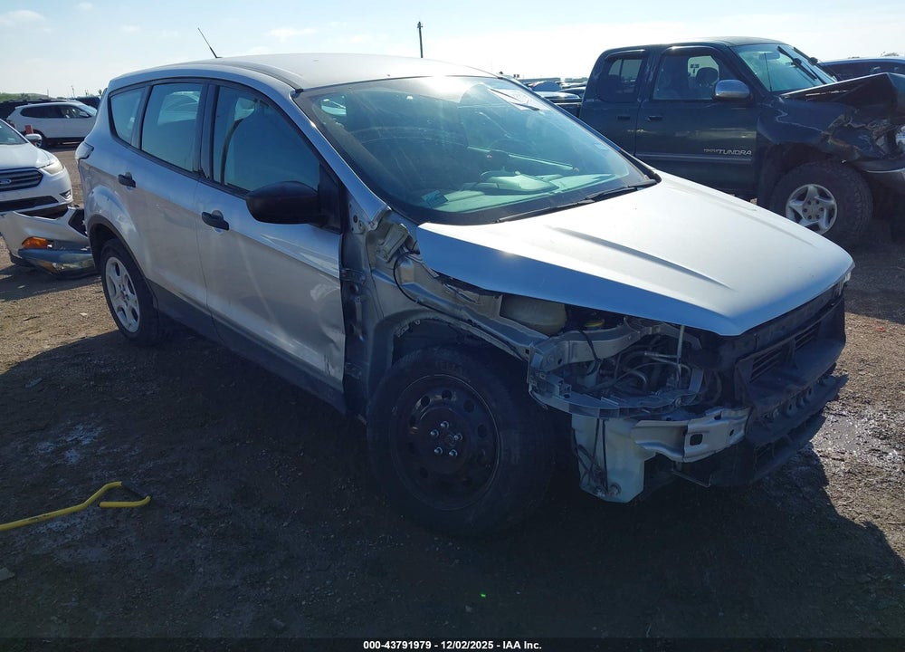 2018 FORD ESCAPE S VIN: 1FMCU0F79JUA30495