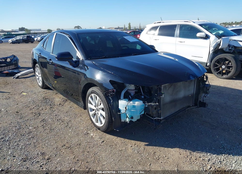 2020 TOYOTA CAMRY LE VIN: 4T1C11AK8LU929703