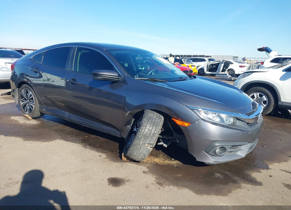 2018 HONDA CIVIC EX-T VIN: JHMFC1F33JX007525